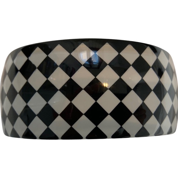 CHANEL Brasserie cuff bracelet - Picture 5 of 6